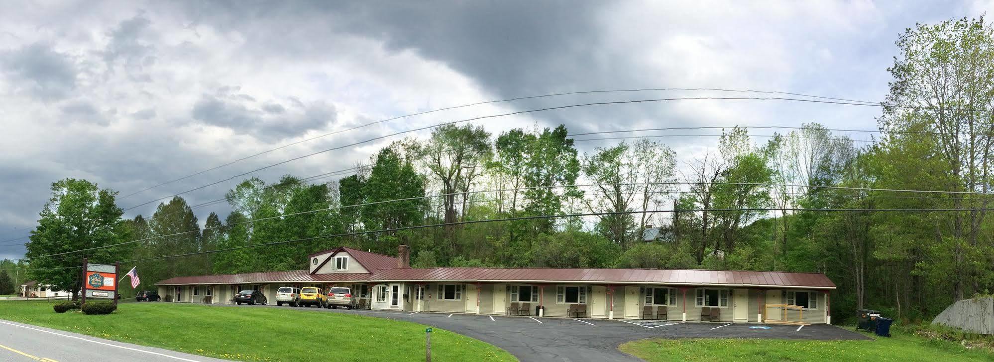 Sleep Woodstock Motel Exterior photo